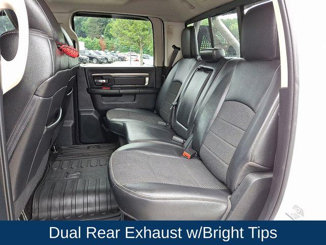 2017 Ram 1500 Vehicle Photo in DANBURY, CT 06810-5034