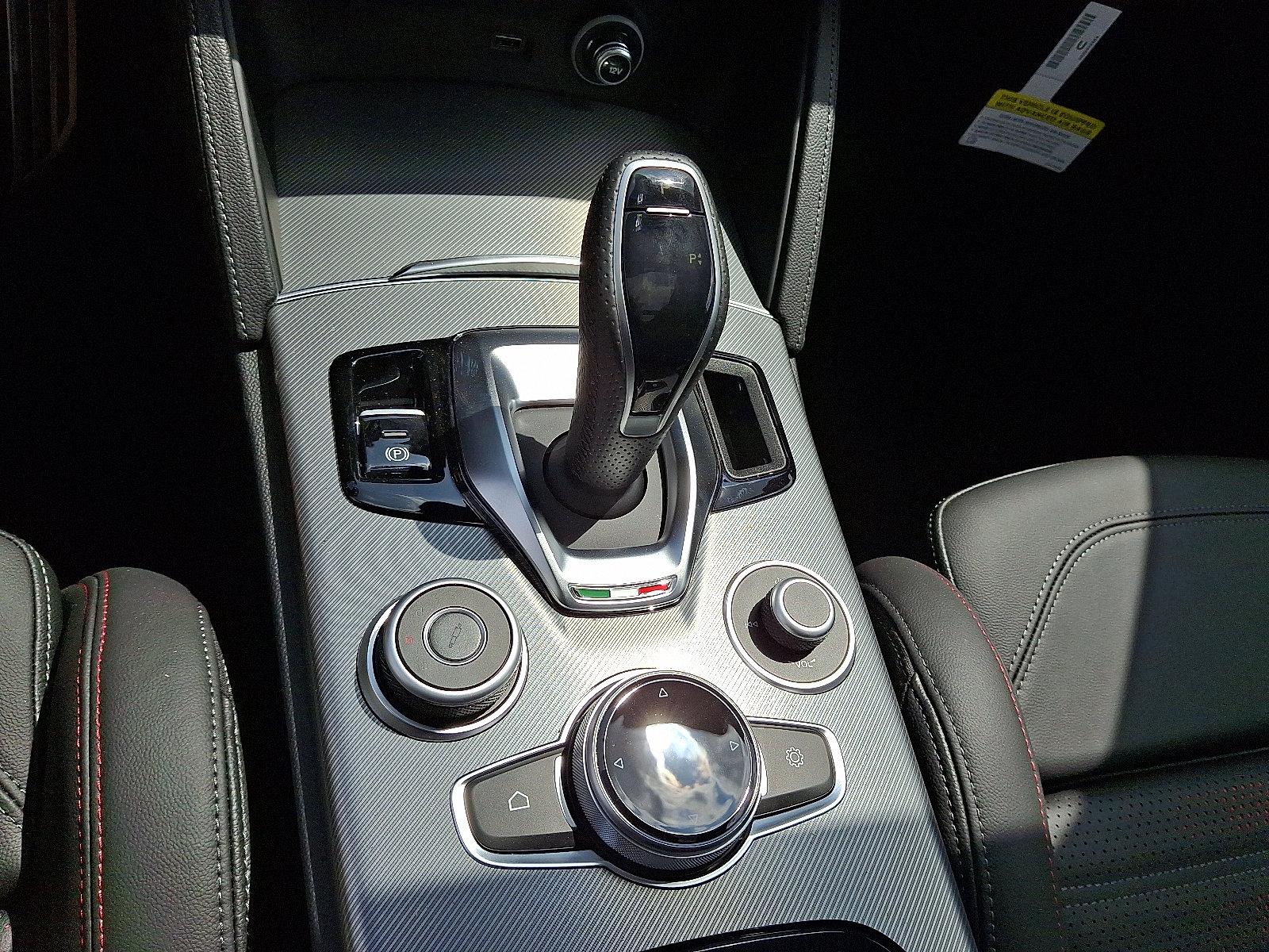 2025 Alfa Romeo Stelvio Vehicle Photo in Willow Grove, PA 19090