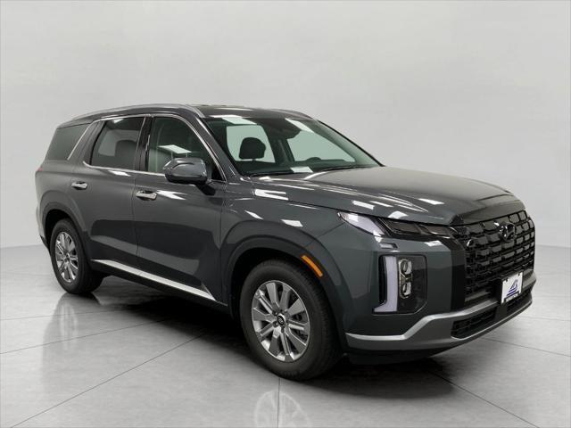 2025 Hyundai PALISADE Vehicle Photo in Neenah, WI 54956