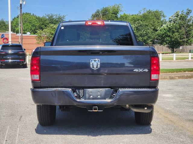 2018 Ram 1500 Vehicle Photo in DENTON, TX 76210-9321
