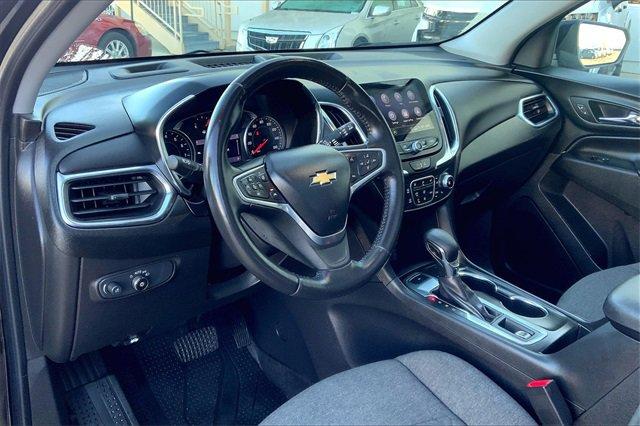 2022 Chevrolet Equinox Vehicle Photo in TOPEKA, KS 66609-0000