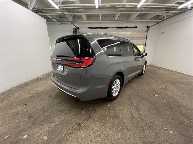 2022 Chrysler Pacifica Vehicle Photo in PORTLAND, OR 97225-3518