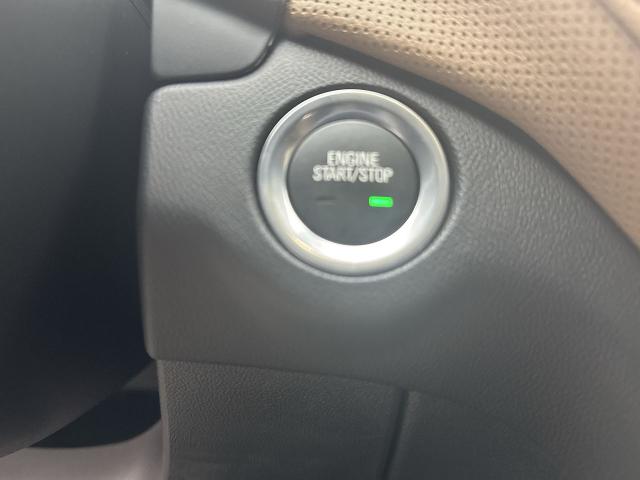 2023 Chevrolet Equinox Vehicle Photo in MARION, NC 28752-6372