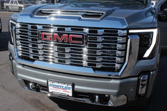 2025 GMC Sierra 2500 HD Vehicle Photo in AURORA, CO 80012-4011