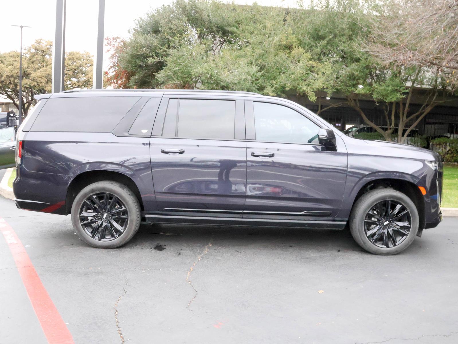 2024 Cadillac Escalade ESV Vehicle Photo in DALLAS, TX 75209-3095