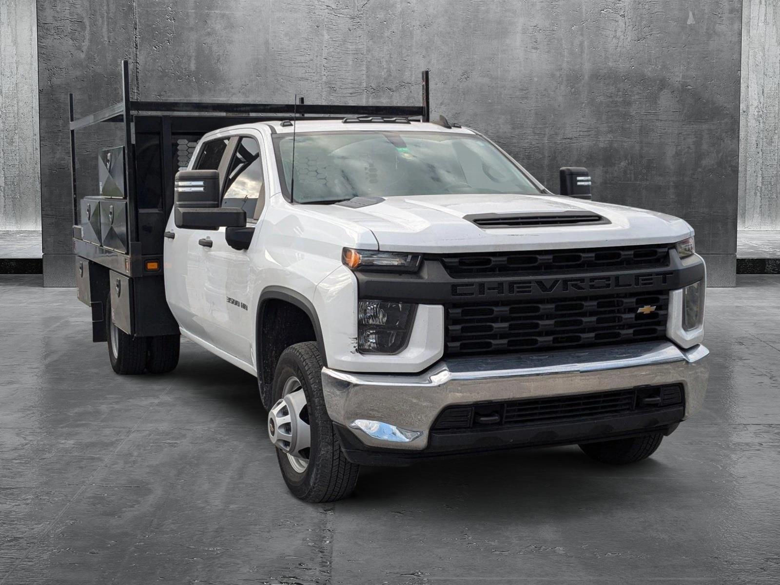 2021 Chevrolet Silverado 3500 HD CC Vehicle Photo in Miami, FL 33015