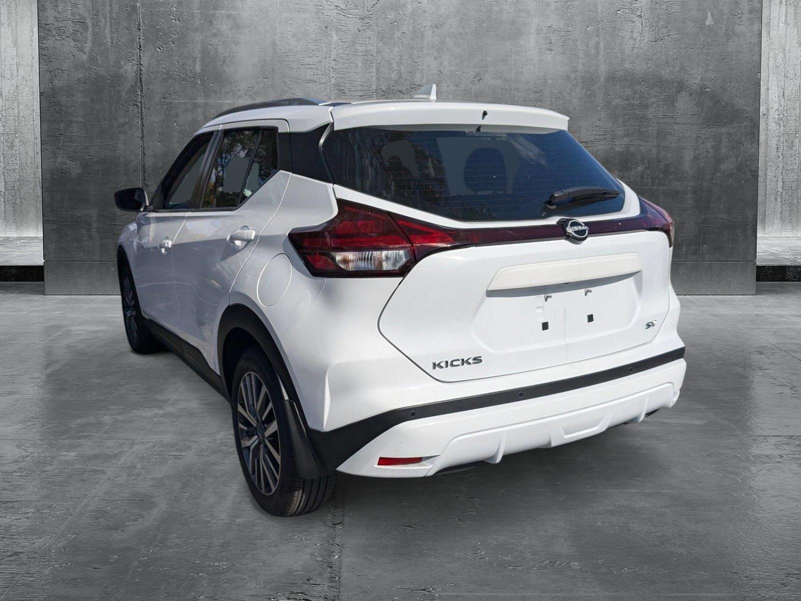 2023 Nissan Kicks Vehicle Photo in Miami, FL 33135