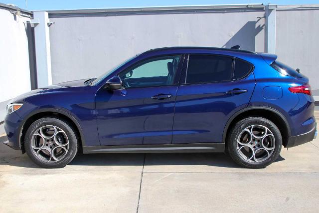 2018 Alfa Romeo Stelvio Vehicle Photo in SUGAR LAND, TX 77478