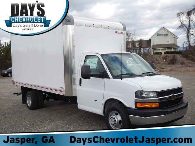 2024 Chevrolet Express Commercial Cutaway Vehicle Photo in JASPER, GA 30143-8655