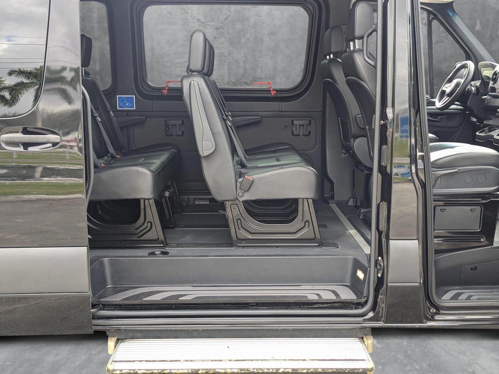 2019 Mercedes-Benz Sprinter Passenger Van Vehicle Photo in PEMBROKE PINES, FL 33024-6534