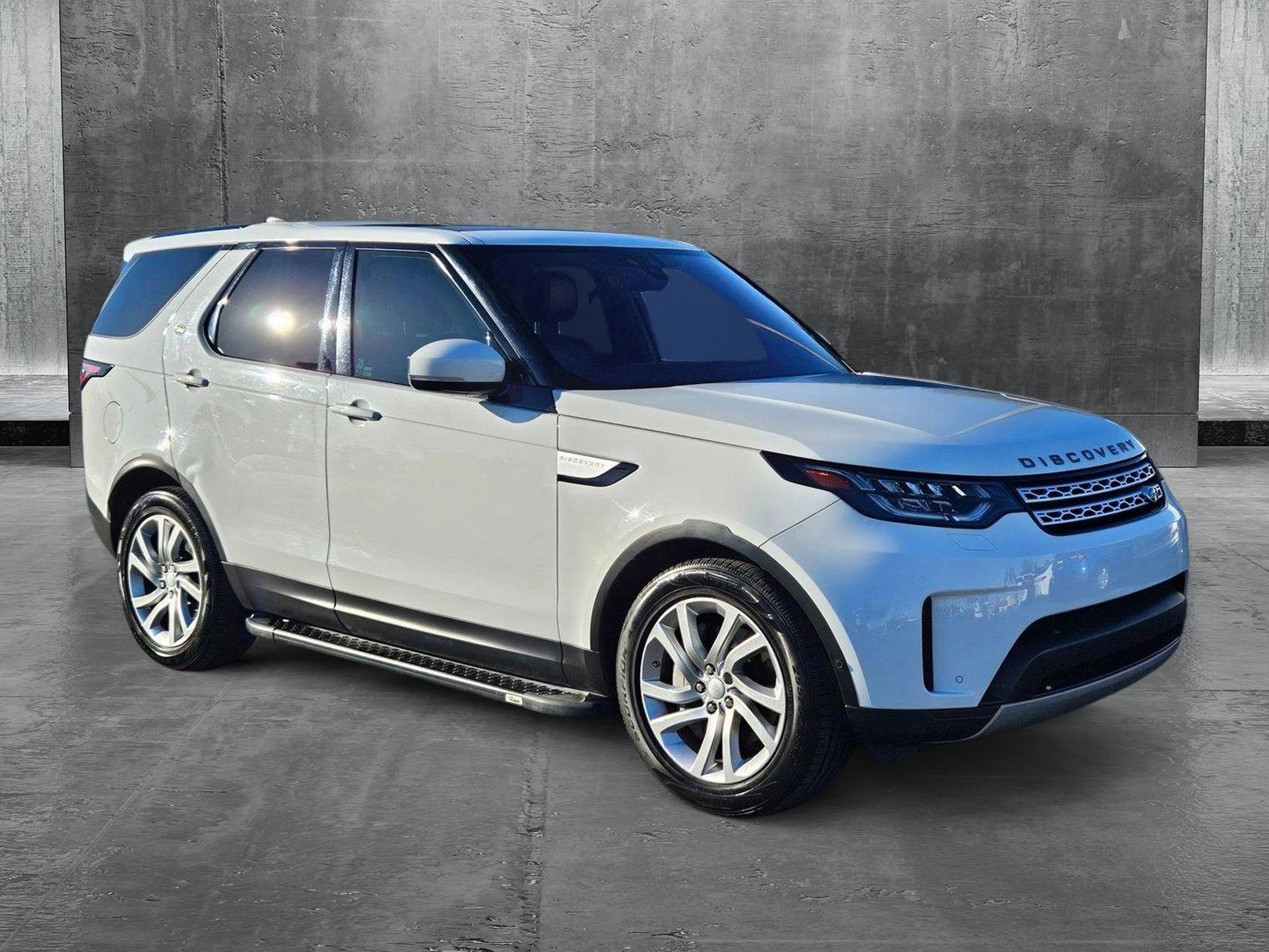 2019 Land Rover Discovery Vehicle Photo in LAS VEGAS, NV 89146-3033