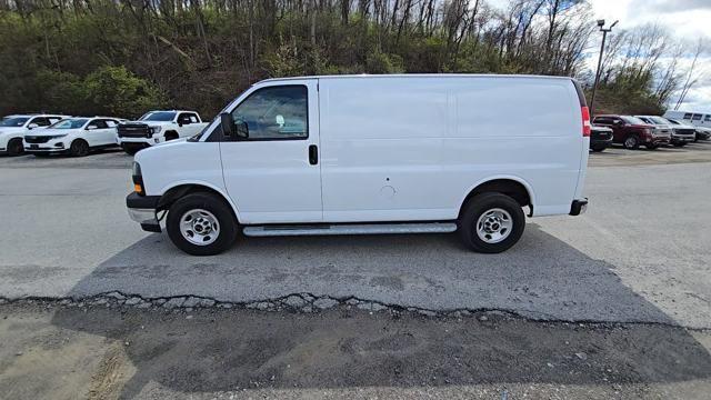 2023 GMC Savana Cargo Van Vehicle Photo in Pleasant Hills, PA 15236