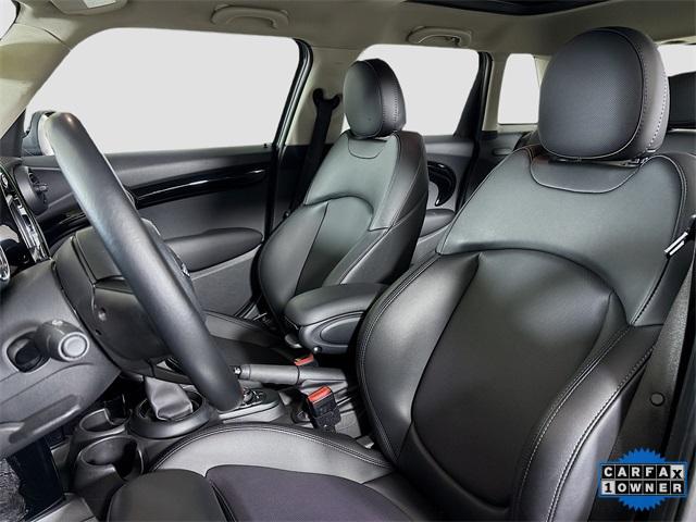 2018 MINI Cooper S Hardtop 4 Door Vehicle Photo in Puyallup, WA 98371