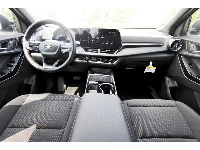2025 Chevrolet Equinox Vehicle Photo in ROSENBERG, TX 77471-5675