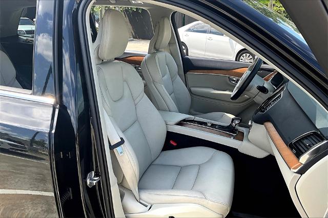 2021 Volvo XC90 Vehicle Photo in Houston, TX 77007