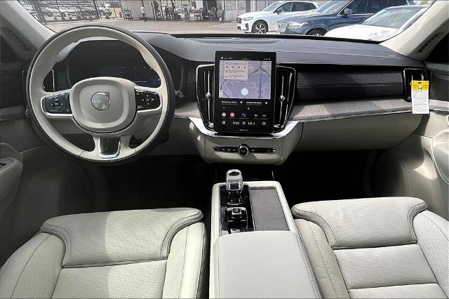 2025 Volvo XC90 Vehicle Photo in Grapevine, TX 76051