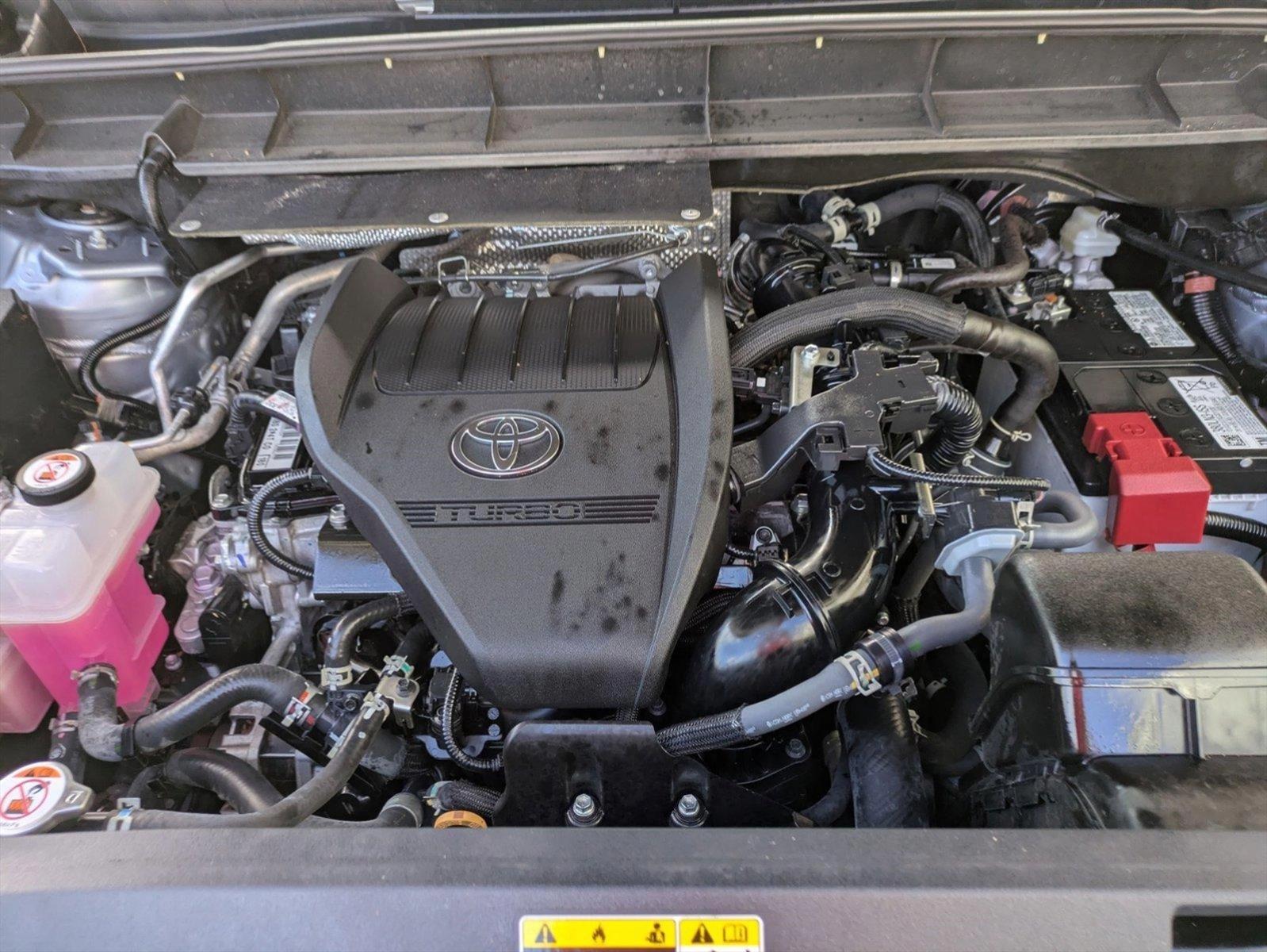 2024 Toyota Highlander Vehicle Photo in Winter Park, FL 32792