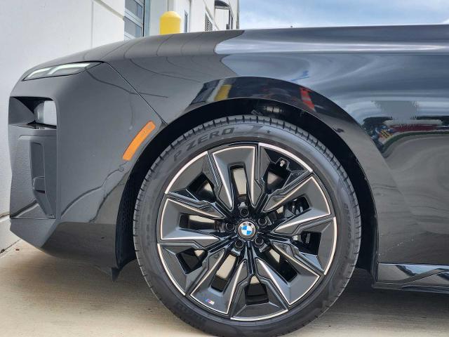2024 BMW 740i xDrive Vehicle Photo in PLANO, TX 75024