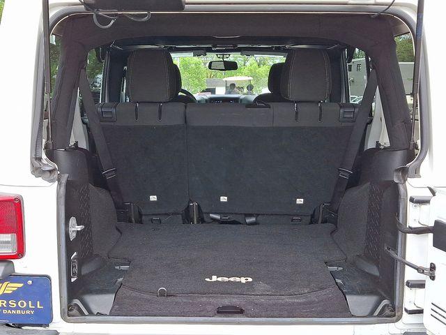 2017 Jeep Wrangler Unlimited Vehicle Photo in DANBURY, CT 06810-5034