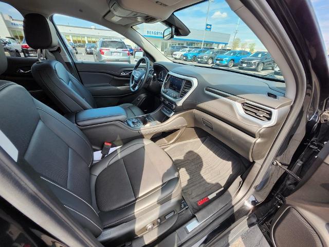 2023 GMC Acadia Vehicle Photo in GREEN BAY, WI 54304-5303