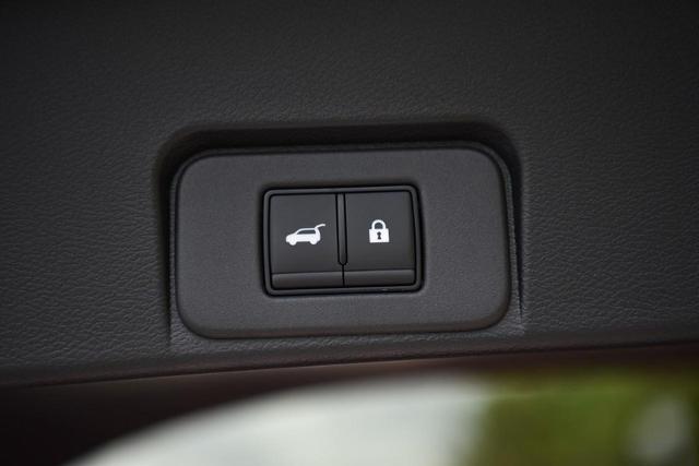 2025 Nissan Rogue Vehicle Photo in Ballwin, MO 63011