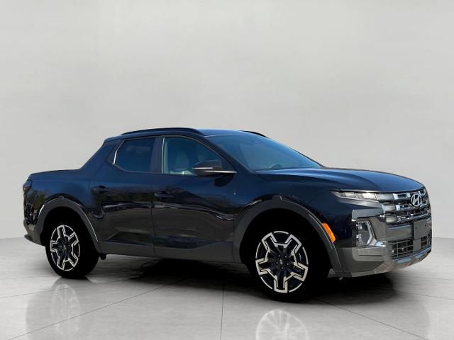 2025 Hyundai SANTA CRUZ Vehicle Photo in Green Bay, WI 54304