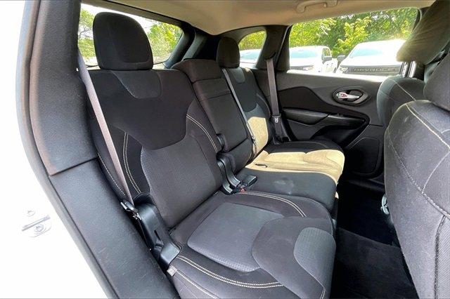 2016 Jeep Cherokee Vehicle Photo in INDEPENDENCE, MO 64055-1314