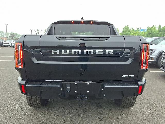 2025 GMC HUMMER EV Pickup Vehicle Photo in TREVOSE, PA 19053-4984