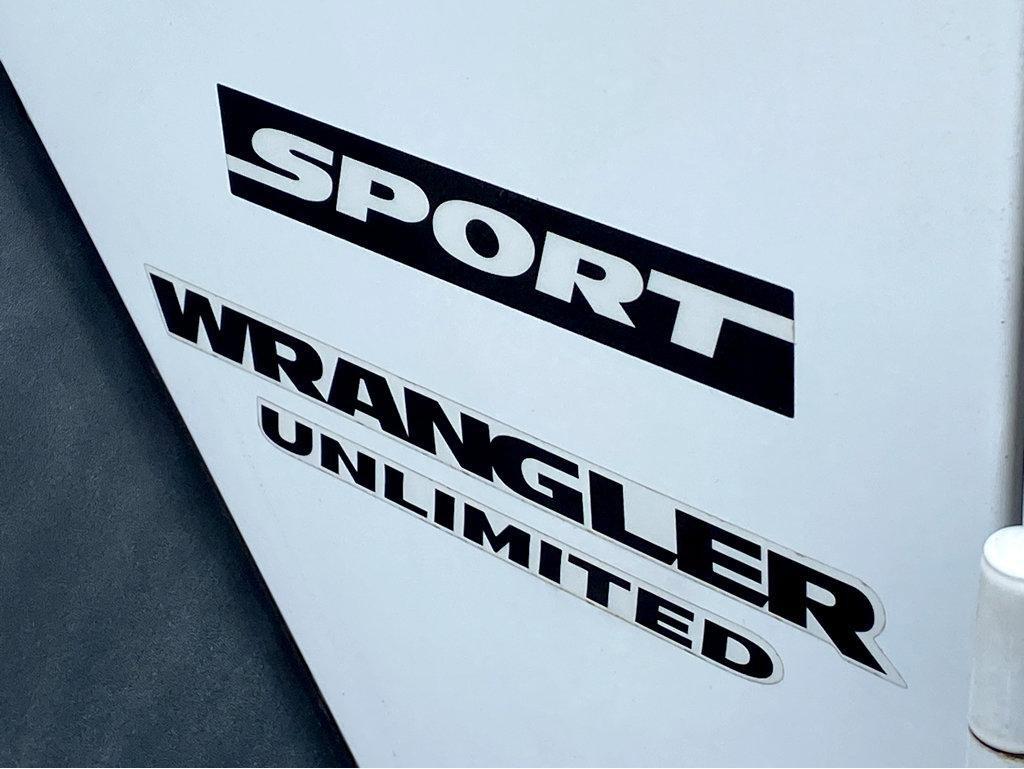 2017 Jeep Wrangler Unlimited Vehicle Photo in POOLER, GA 31322-3252