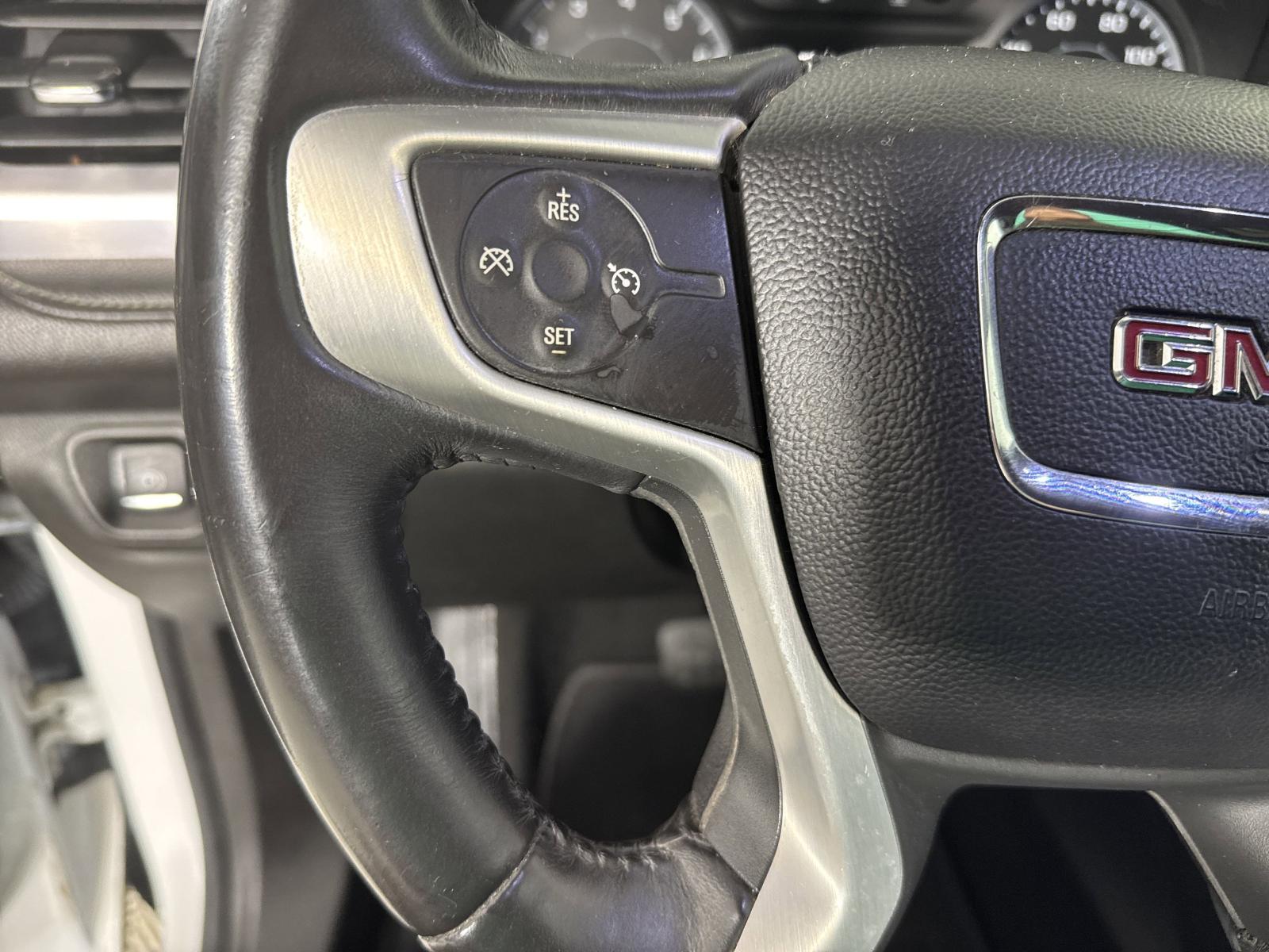 2017 GMC Acadia Vehicle Photo in GEORGETOWN, TX 78626-7508