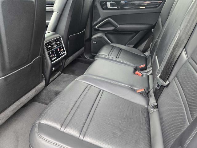 2019 Porsche Cayenne Vehicle Photo in DENTON, TX 76210-9321