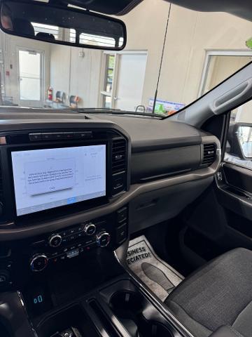 2024 Ford F-150 Vehicle Photo in Peoria, IL 61615
