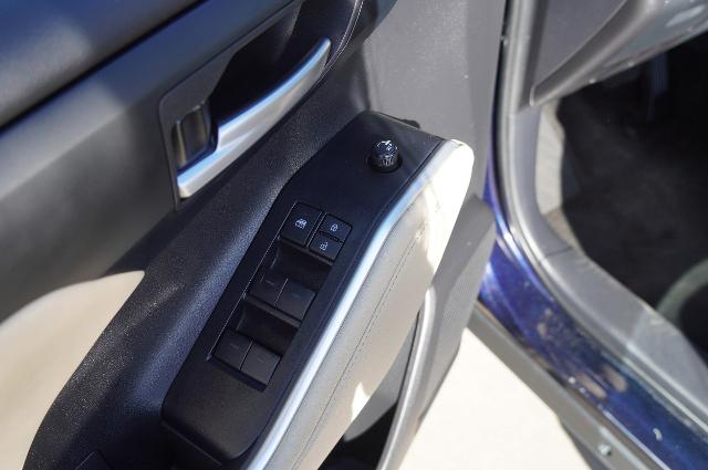 2025 Toyota Highlander Vehicle Photo in Riverdale, UT 84405