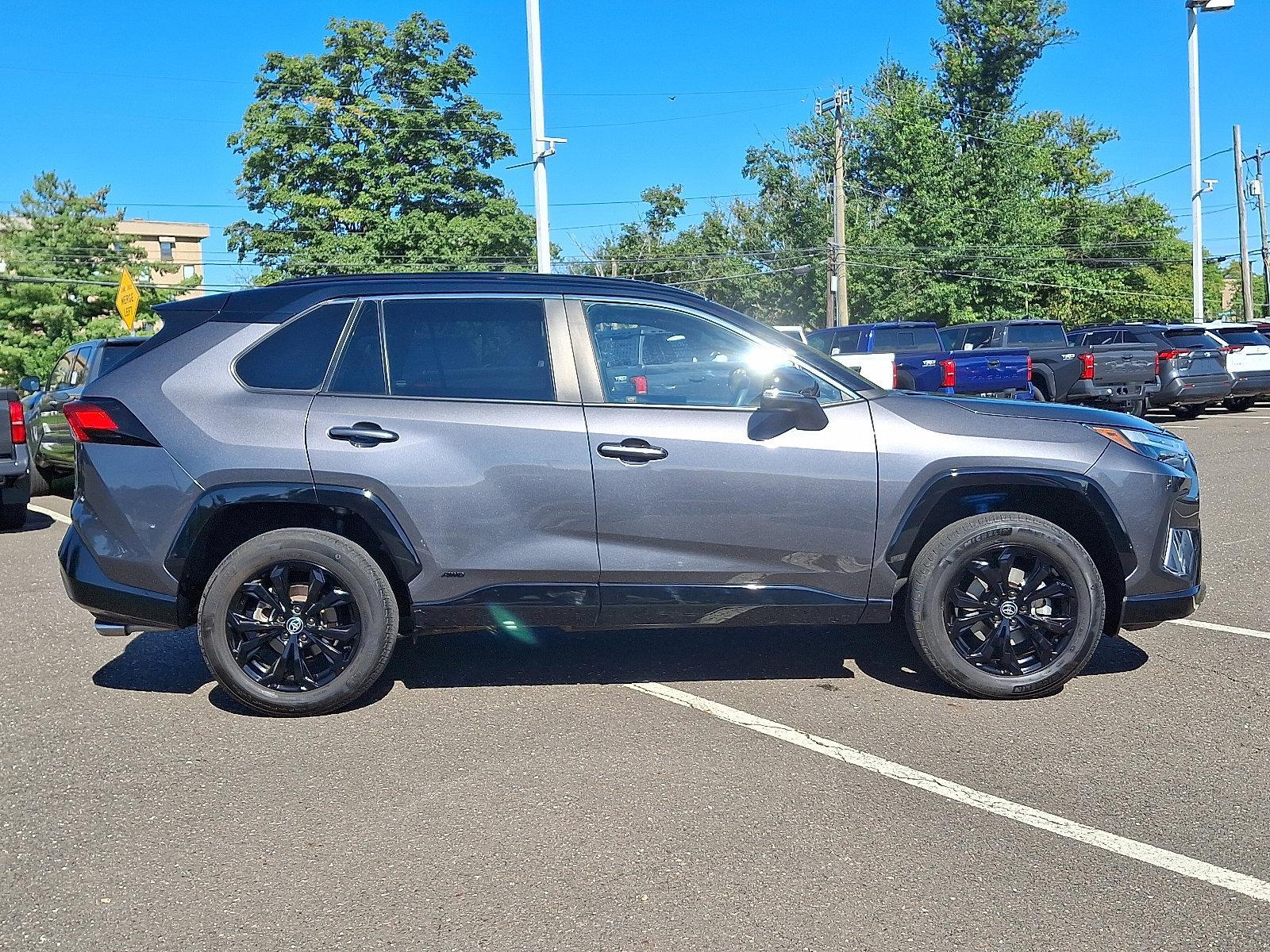 2022 Toyota RAV4 Vehicle Photo in Trevose, PA 19053
