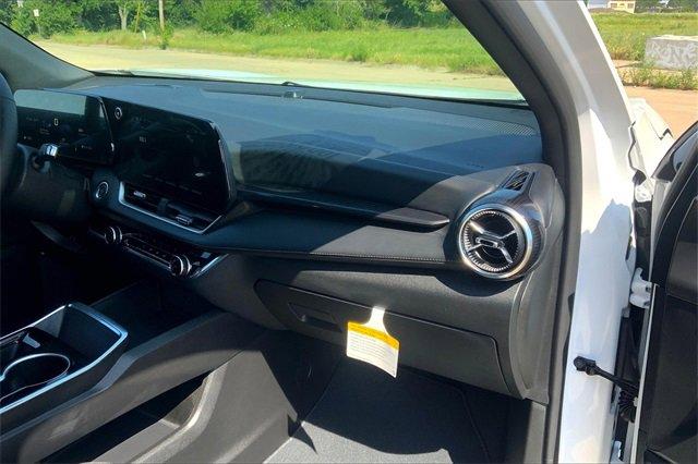 2025 Chevrolet Equinox Vehicle Photo in TOPEKA, KS 66609-0000