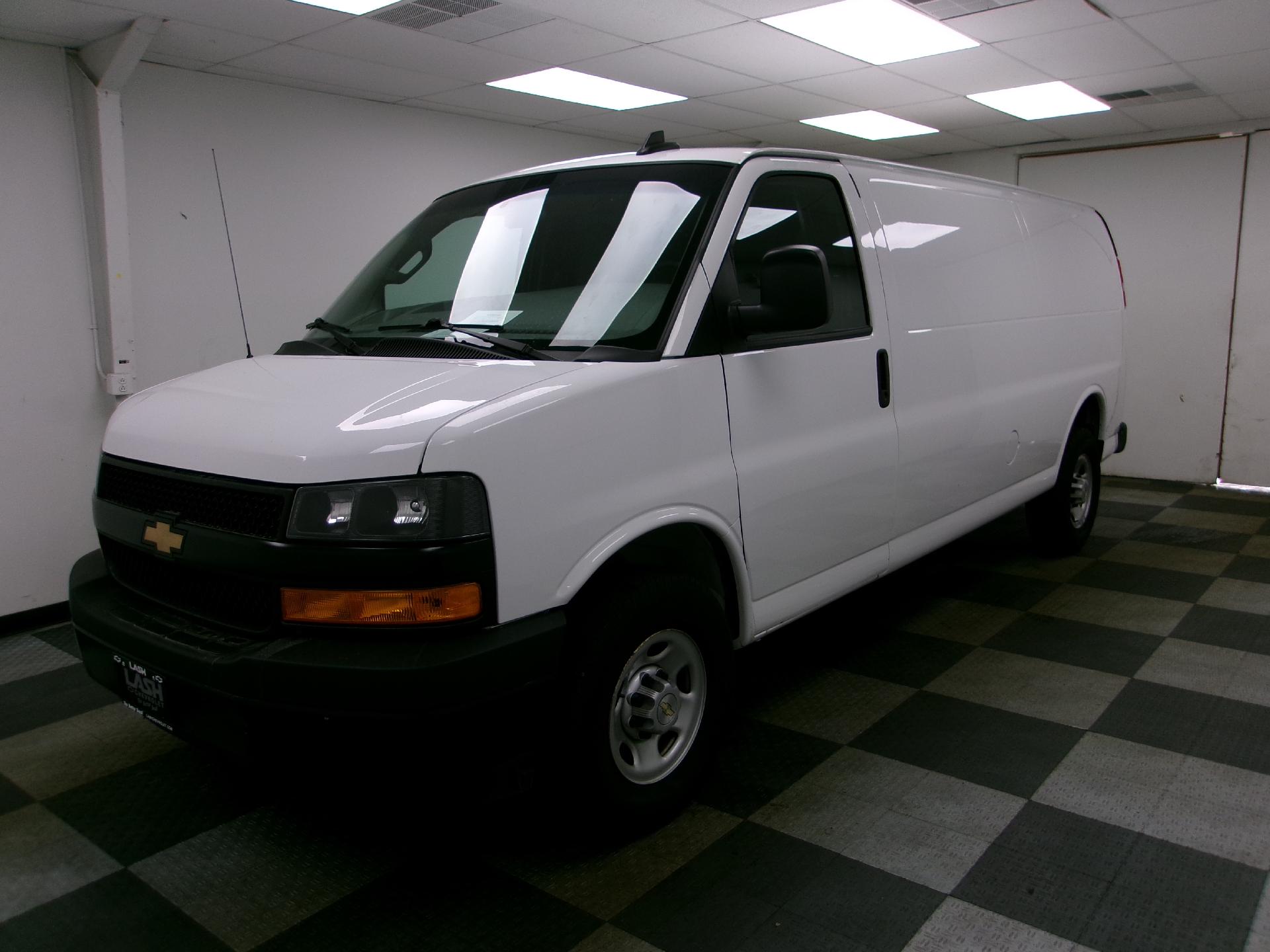2024 Chevrolet Express Cargo 3500 Extended RWD