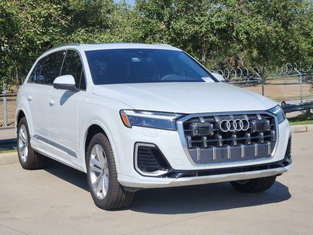 2025 Audi Q7 Vehicle Photo in HOUSTON, TX 77090