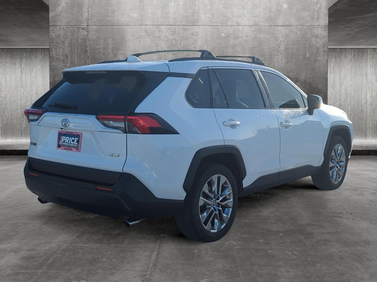 2020 Toyota RAV4 Vehicle Photo in Ft. Myers, FL 33907