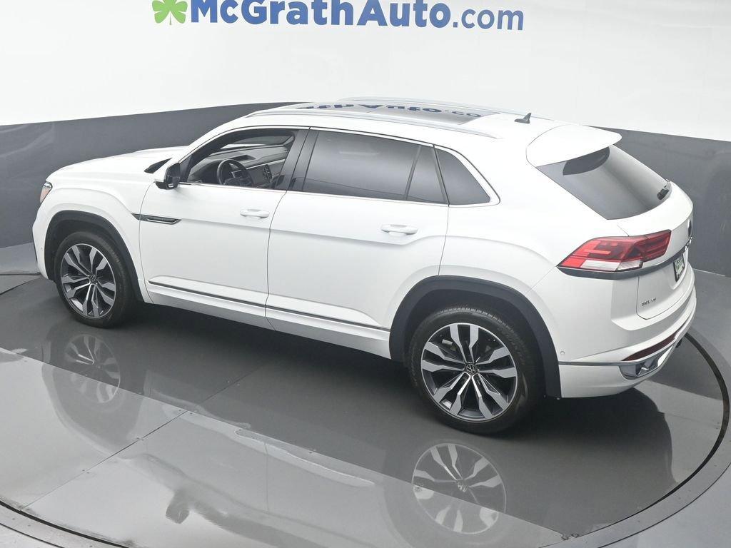 2022 Volkswagen Atlas Cross Sport Vehicle Photo in Marion, IA 52302