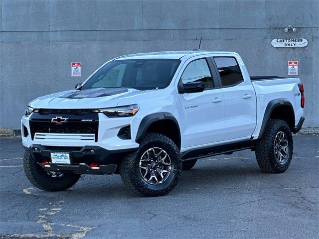 2024 Chevrolet Colorado Vehicle Photo in BEND, OR 97701-5133