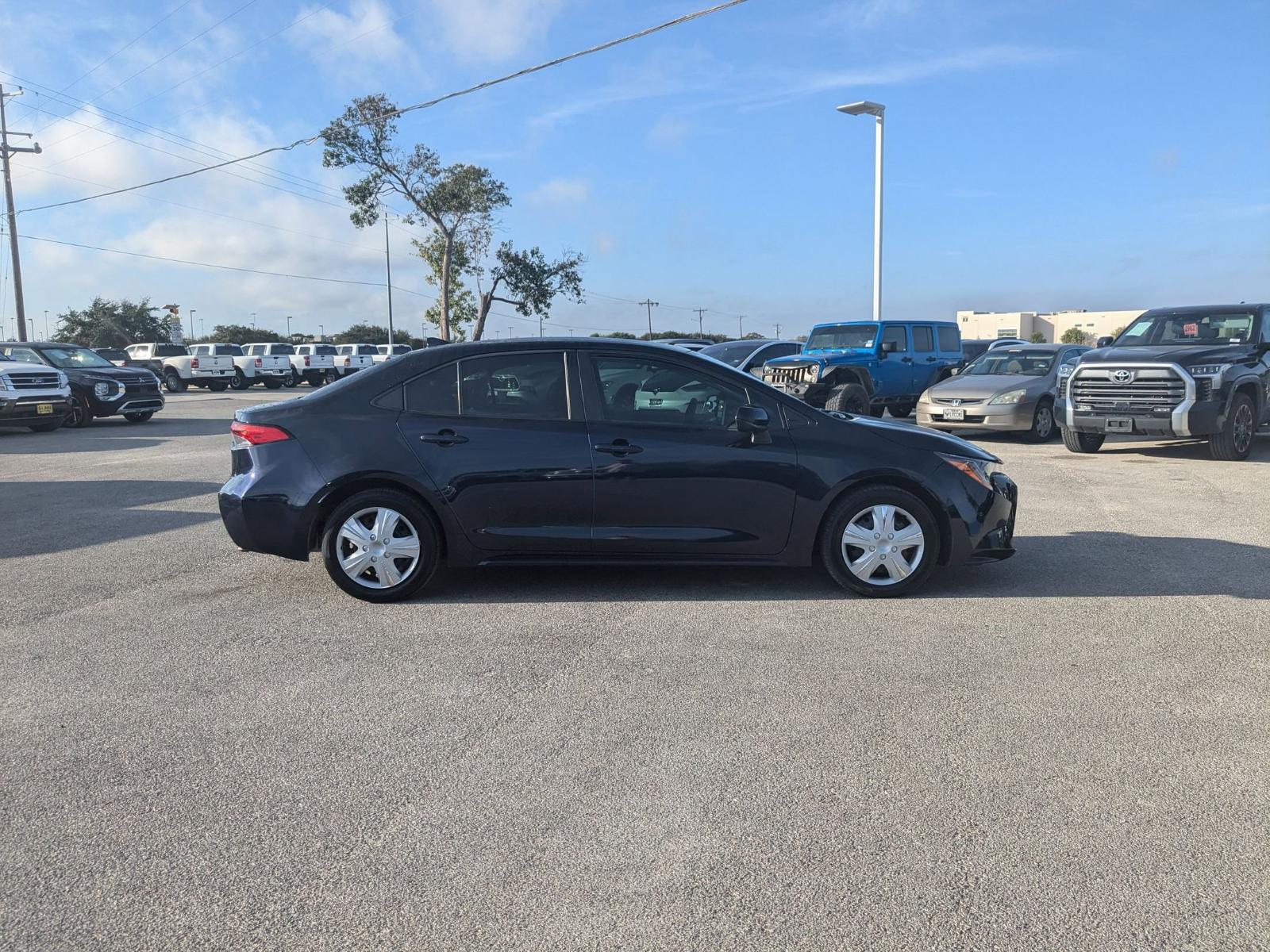 2020 Toyota Corolla Vehicle Photo in Seguin, TX 78155