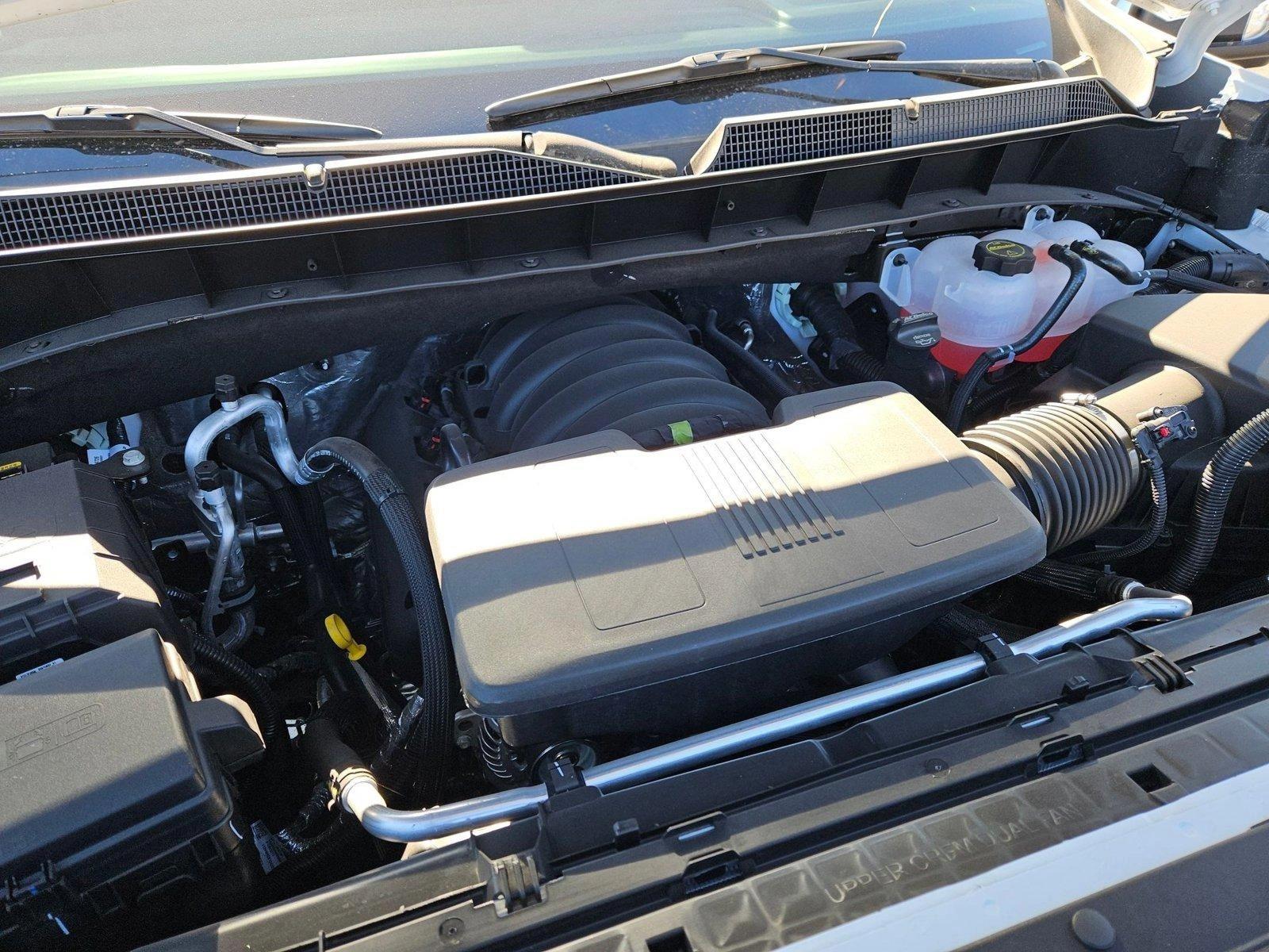 2025 Chevrolet Silverado 1500 Vehicle Photo in GILBERT, AZ 85297-0446