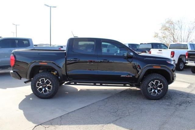 2025 GMC Canyon Vehicle Photo in Greenville, TX 75402
