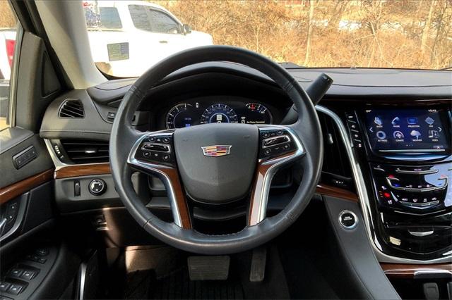 2020 Cadillac Escalade Vehicle Photo in KANSAS CITY, MO 64114-4545