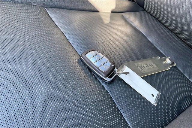 2016 Hyundai TUCSON Vehicle Photo in INDEPENDENCE, MO 64055-1314