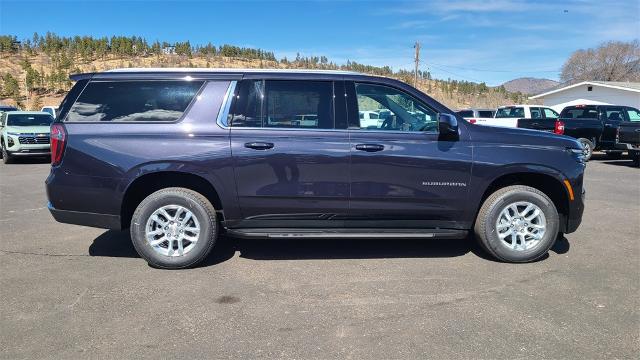 2025 Chevrolet Suburban Vehicle Photo in FLAGSTAFF, AZ 86001-6214