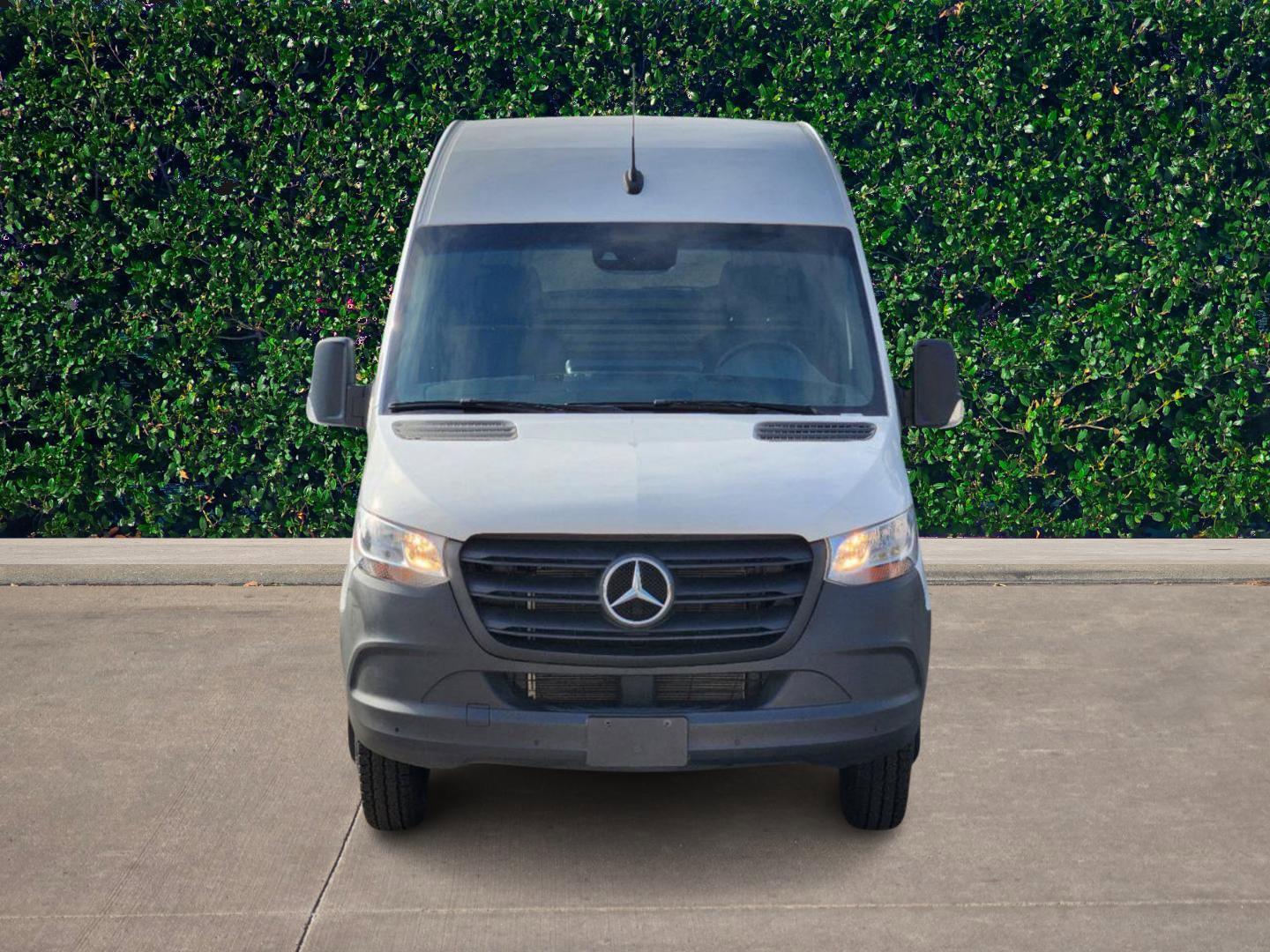 2024 Mercedes-Benz Sprinter Cargo Van Vehicle Photo in HOUSTON, TX 77079