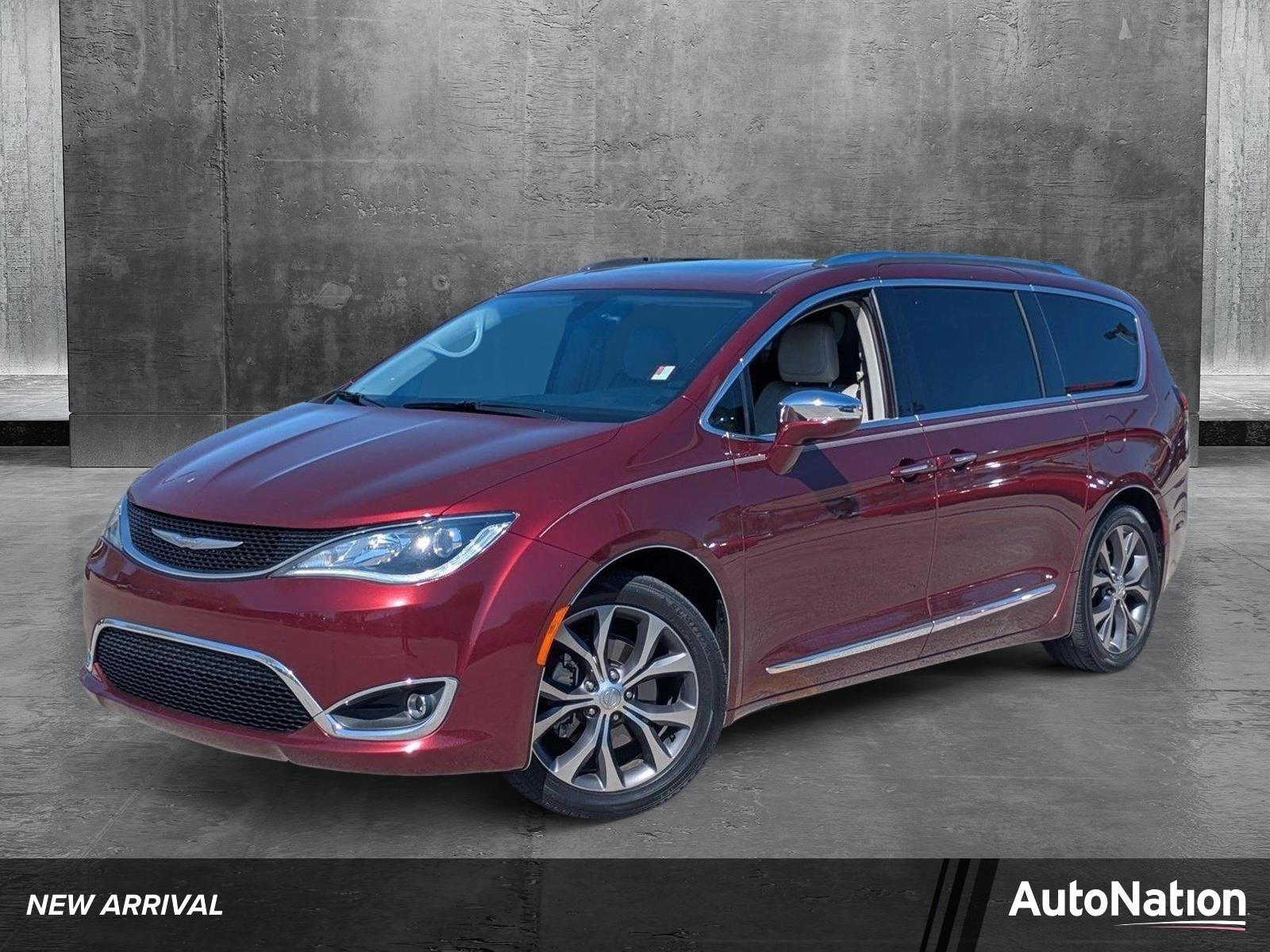 2017 Chrysler Pacifica Vehicle Photo in Clearwater, FL 33765