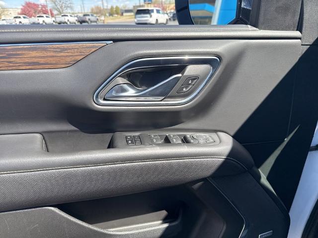 2023 Chevrolet Suburban Vehicle Photo in MANHATTAN, KS 66502-5036