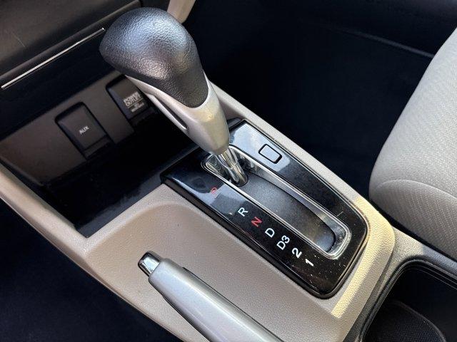 2013 Honda Civic Sedan Vehicle Photo in Charlotte, NC 28212